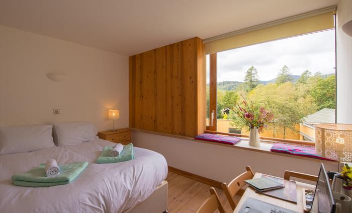 24 en-suite bedrooms
